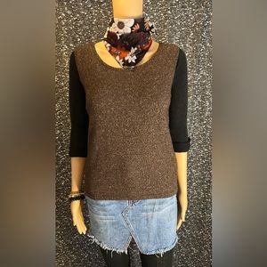 Ellen Tracy Medium Soft Brown Sweater Vest! So simple and basic!